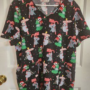 Scrubstar Animal Christmas Holiday Scrub top. Women's Size 2X